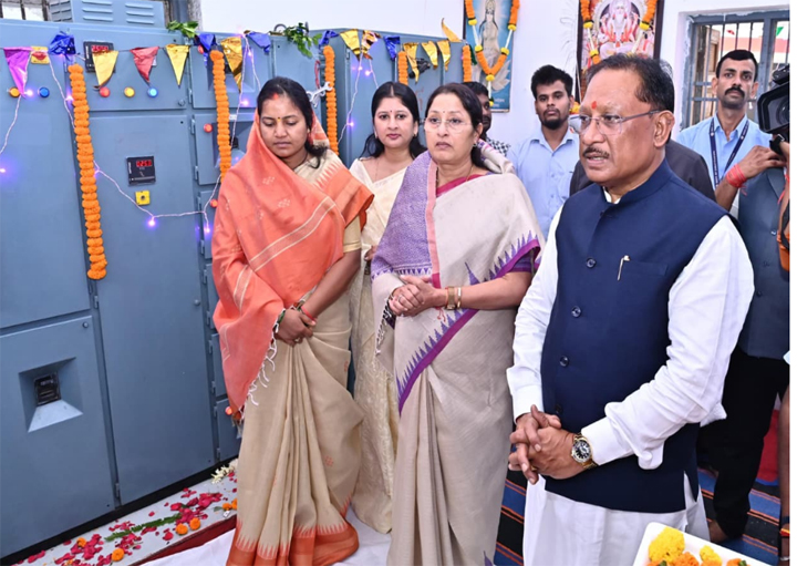 श्रम की सार्थकता और सृजन की भावना को समाज में प्रतिष्ठित करने का श्रेय भगवान विश्वकर्मा को - मुख्यमंत्री श्रम की सार्थकता और सृजन की भावना को समाज में प्रतिष्ठित करने का श्रेय भगवान विश्वकर्मा को - मुख्यमंत्री