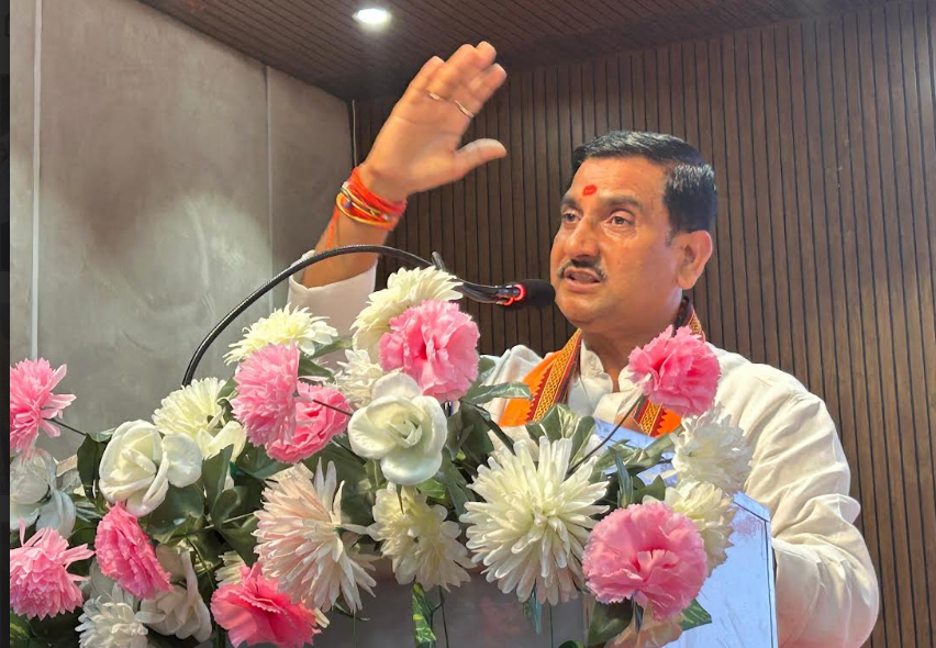 केंद्रीय राज्य मंत्री तोखन साहू ने किया सेवा पखवाड़ा का शुभारंभ केंद्रीय राज्य मंत्री तोखन साहू ने किया सेवा पखवाड़ा का शुभारंभ