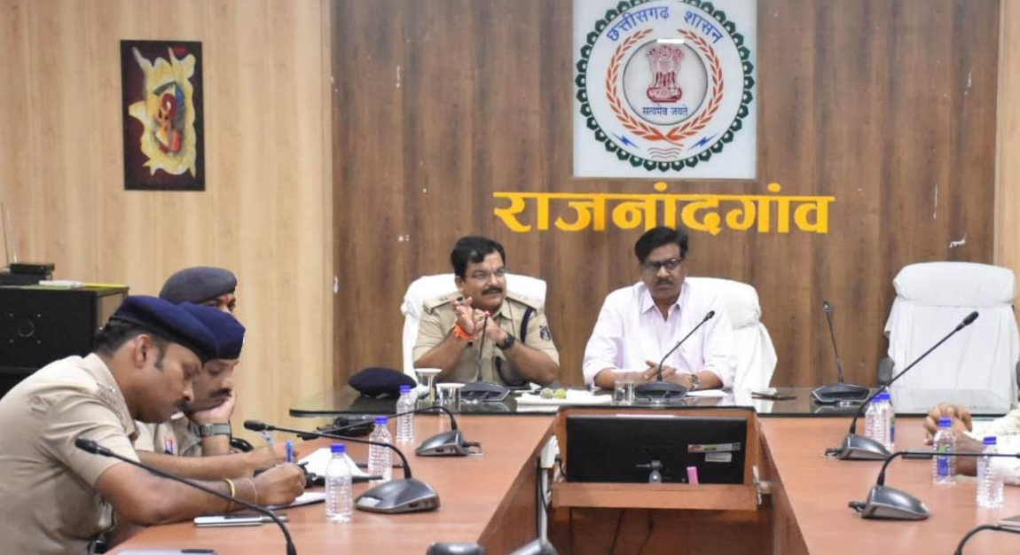 अपर कलेक्टर ने दशहरा उत्सव समितियों की ली बैठक अपर कलेक्टर ने दशहरा उत्सव समितियों की ली बैठक