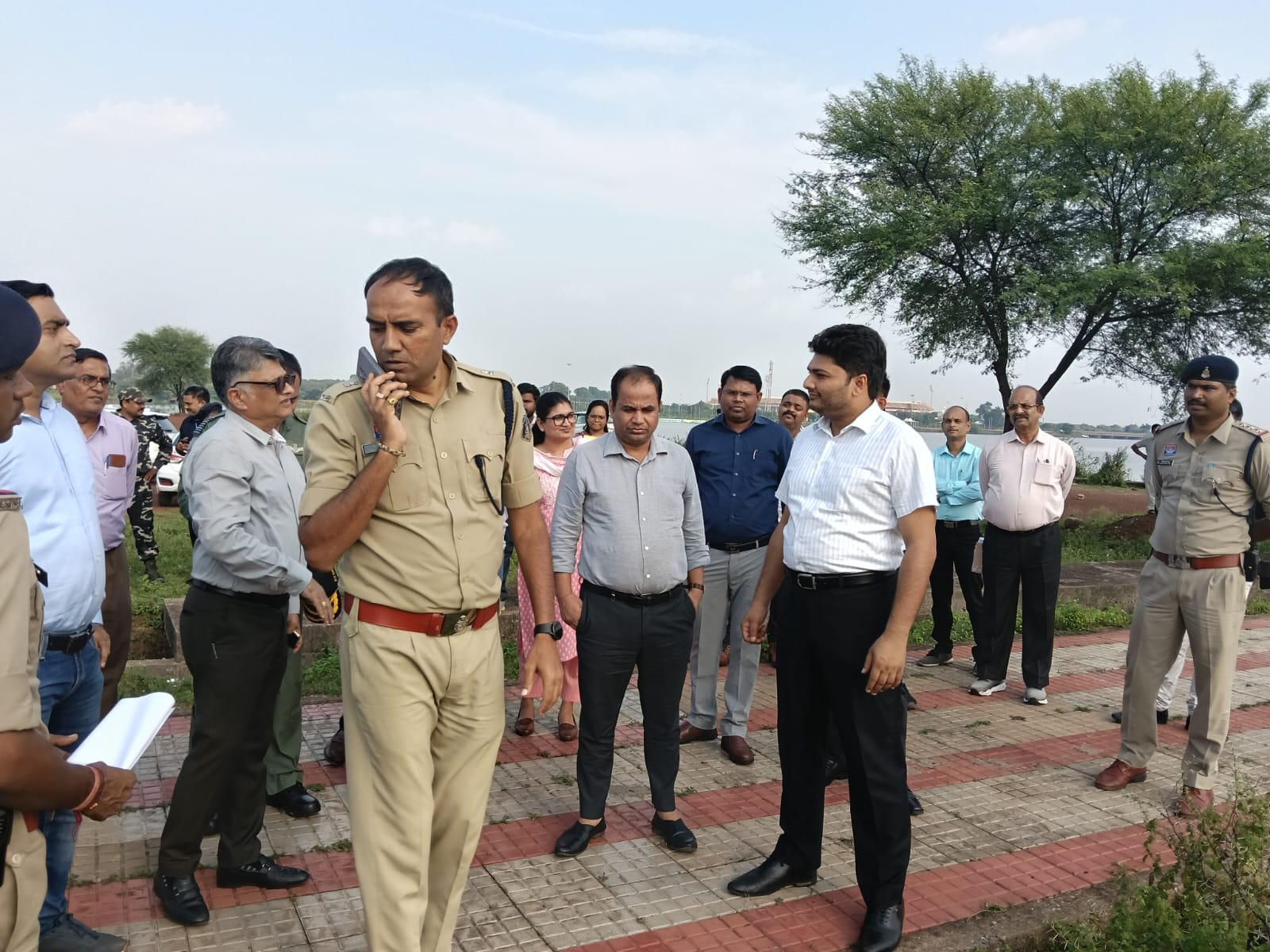 राज्योत्सव 2025: नवा रायपुर में होगा रोमांचक एयरशो, सूर्यकिरण टीम दिखाएगी हैरत अंगेज करतब राज्योत्सव 2025: नवा रायपुर में होगा रोमांचक एयरशो, सूर्यकिरण टीम दिखाएगी हैरत अंगेज करतब