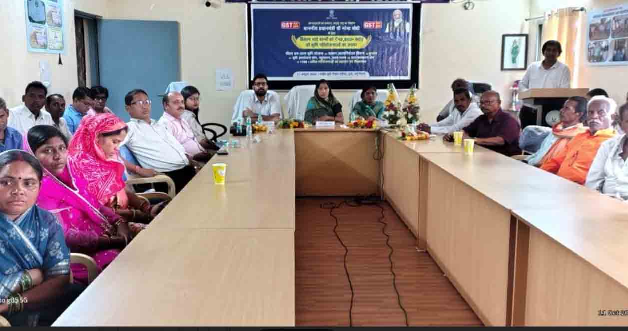 प्रधानमंत्री श्री मोदी द्वारा 42 हजार करोड़ की कृषि परियोजनाओं का शुभारंभ प्रधानमंत्री श्री मोदी द्वारा 42 हजार करोड़ की कृषि परियोजनाओं का शुभारंभ