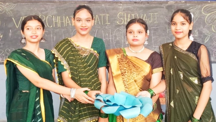 सुआ नृत्य में नजर आई छत्तीसगढ़ की संस्कृति सुआ नृत्य में नजर आई छत्तीसगढ़ की संस्कृति