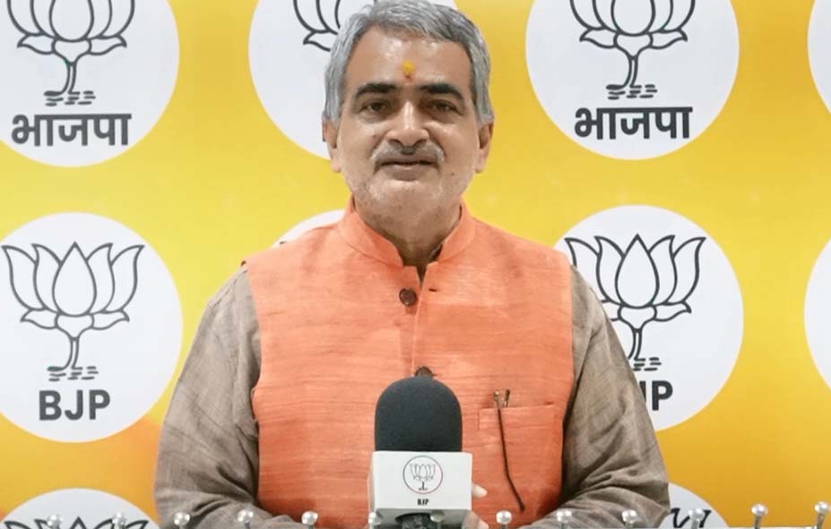 एसआईआर को लेकर कांग्रेस नेता फिर छत्तीसगढ़ में झूठ फैलाने में जुटे : शिवनारायण पाण्डेय एसआईआर को लेकर कांग्रेस नेता फिर छत्तीसगढ़ में झूठ फैलाने में जुटे : शिवनारायण पाण्डेय