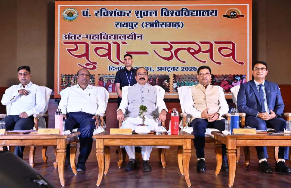 बुलंद हौसलों के साथ आगे बढ़ने वालों को मिलती है सफलता – अरुण साव बुलंद हौसलों के साथ आगे बढ़ने वालों को मिलती है सफलता – अरुण साव