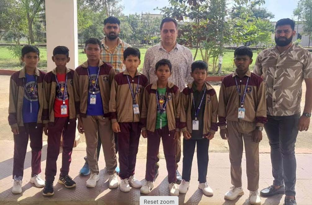 चतुर्थ राष्ट्रीय खेल प्रतियोगिता के लिए एकलव्य विद्यालय पेण्ड्री के 8 छात्रों का चयन चतुर्थ राष्ट्रीय खेल प्रतियोगिता के लिए एकलव्य विद्यालय पेण्ड्री के 8 छात्रों का चयन