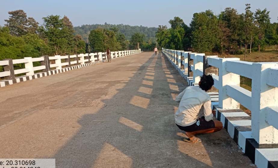 ग्रामीण क्षेत्रों में सुगम एवं सुरक्षित आवागमन सुनिश्चित करने सड़कों का नवीनीकरण कार्य स्वीकृत ग्रामीण क्षेत्रों में सुगम एवं सुरक्षित आवागमन सुनिश्चित करने सड़कों का नवीनीकरण कार्य स्वीकृत