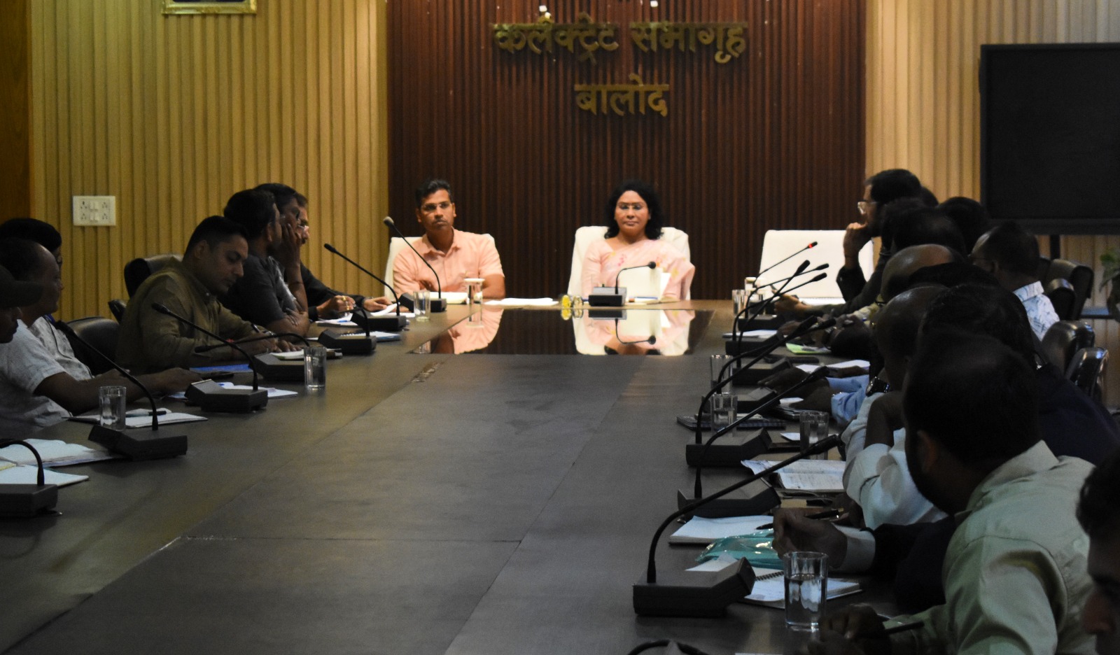 जिले के कक्षा 11वीं एवं 12वीं के विद्यार्थियों को लाईवलीहुड काॅलेज में प्रदान किया जाएगा नीट एवं जेईई की कोचिंग जिले के कक्षा 11वीं एवं 12वीं के विद्यार्थियों को लाईवलीहुड काॅलेज में प्रदान किया जाएगा नीट एवं जेईई की कोचिंग