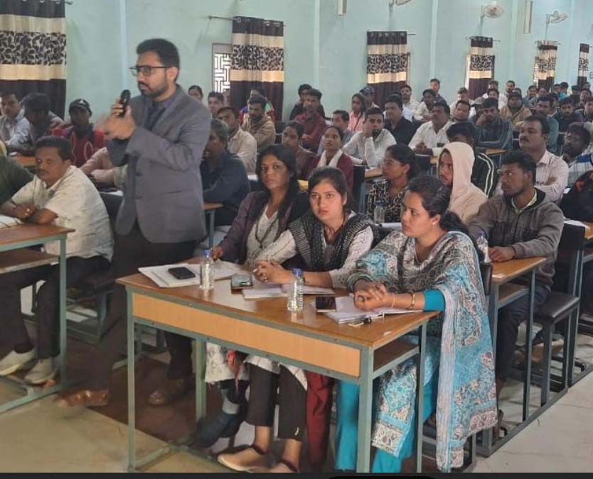 समर्थन मूल्य पर धान उपार्जन के संबंध में प्रभारी प्रबंधक एवं डाटा ऑपरेटरों का प्रशिक्षण समर्थन मूल्य पर धान उपार्जन के संबंध में प्रभारी प्रबंधक एवं डाटा ऑपरेटरों का प्रशिक्षण