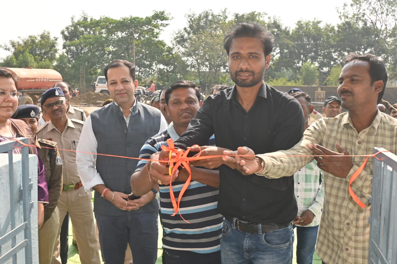 सभी केंद्रों मे सुचारु हो धान खरीदी,बाधा उत्पन्न करने वालों पर करें त्वरित कार्रवाई -प्रभारी सचिव सभी केंद्रों मे सुचारु हो धान खरीदी,बाधा उत्पन्न करने वालों पर करें त्वरित कार्रवाई -प्रभारी सचिव