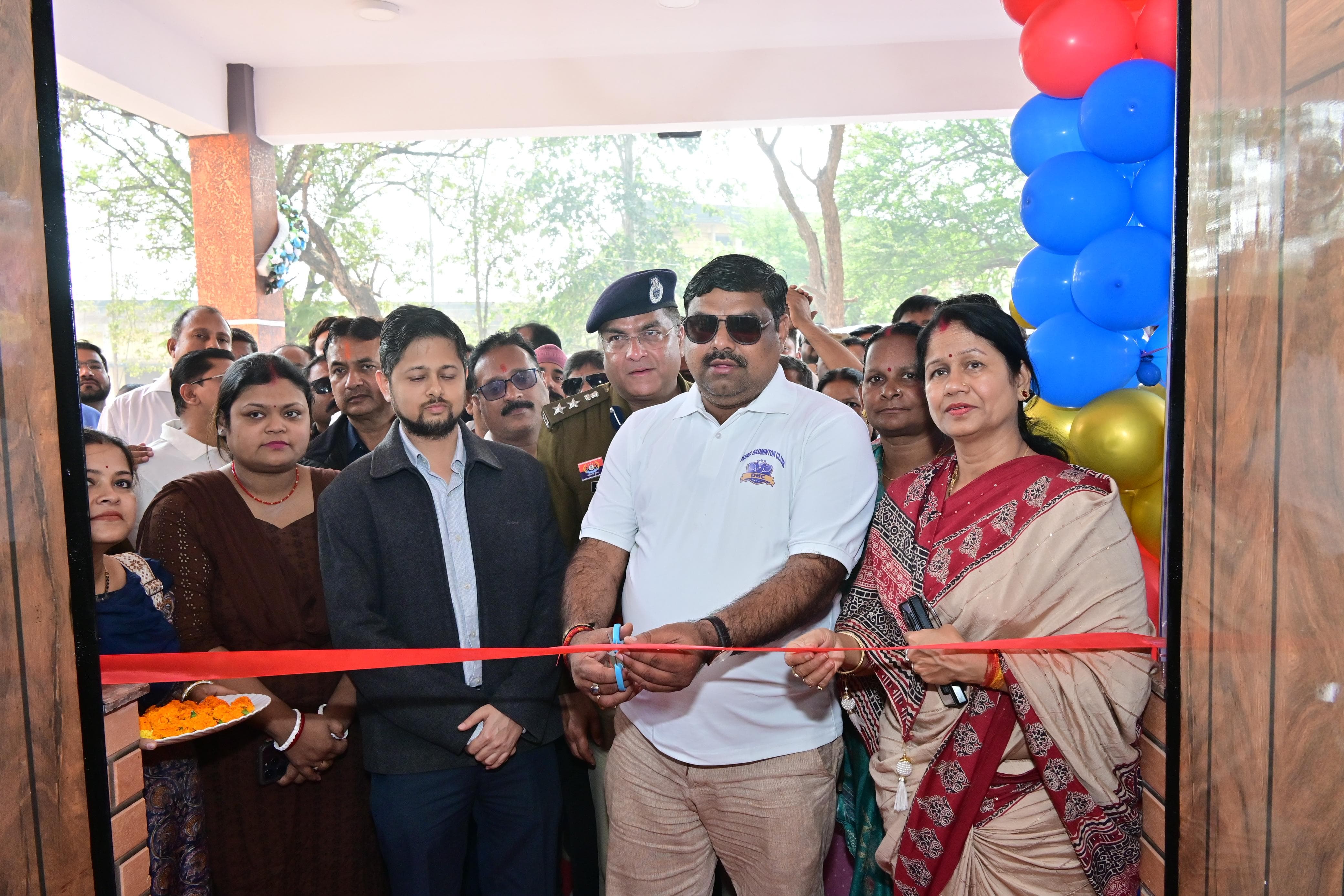 दुर्ग के विकास में एक और सितारा, मंत्री गजेन्द्र यादव ने किया बैडमिंटन कोर्ट लोकार्पण दुर्ग के विकास में एक और सितारा, मंत्री गजेन्द्र यादव ने किया बैडमिंटन कोर्ट लोकार्पण