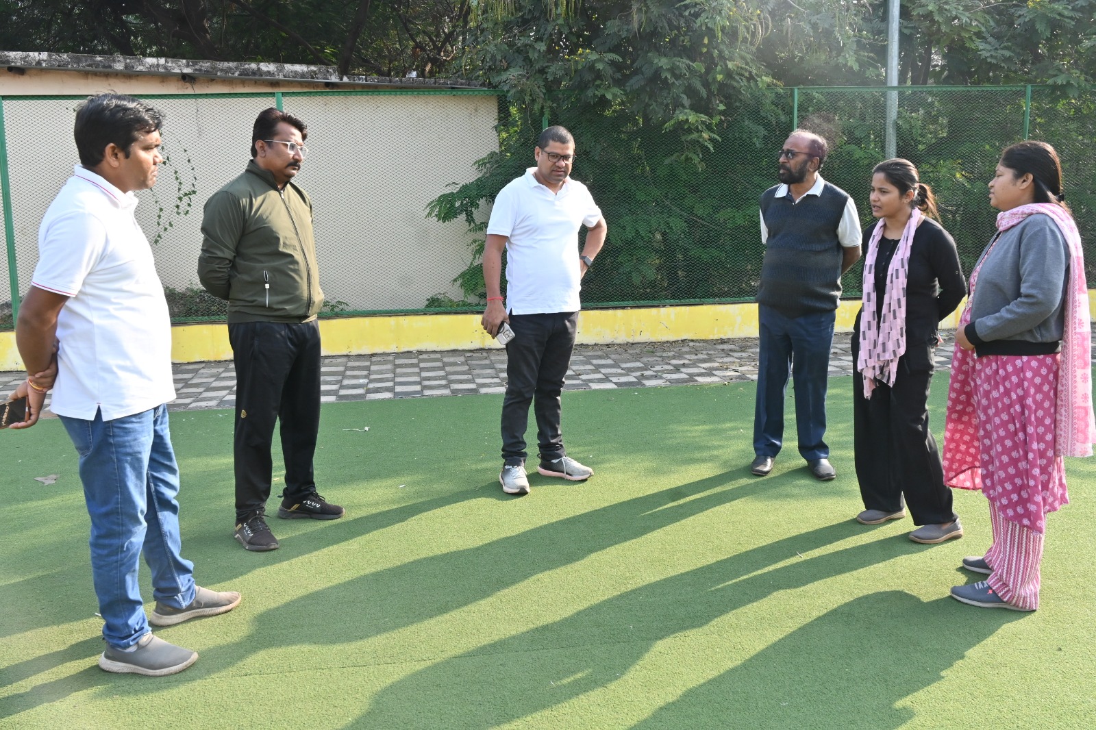 आयुक्त द्वारा विभिन्न विकास कार्यों का निरीक्षण एवं मूलभूत सुविधाओं को सुदृढ़ करने के निर्देश आयुक्त द्वारा विभिन्न विकास कार्यों का निरीक्षण एवं मूलभूत सुविधाओं को सुदृढ़ करने के निर्देश