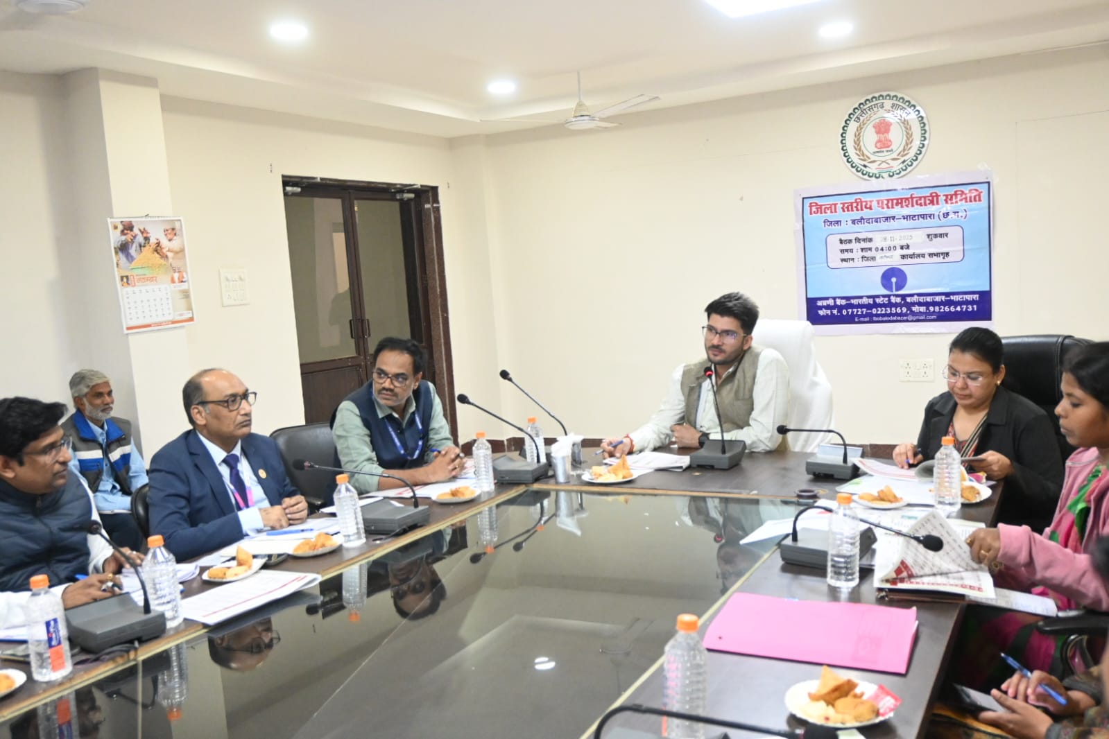 शासन की सर्वोच्च प्राथमिकता वाली योजनाओं के क्रियान्वयन में लाएं प्रगति-कलेक्टर शासन की सर्वोच्च प्राथमिकता वाली योजनाओं के क्रियान्वयन में लाएं प्रगति-कलेक्टर