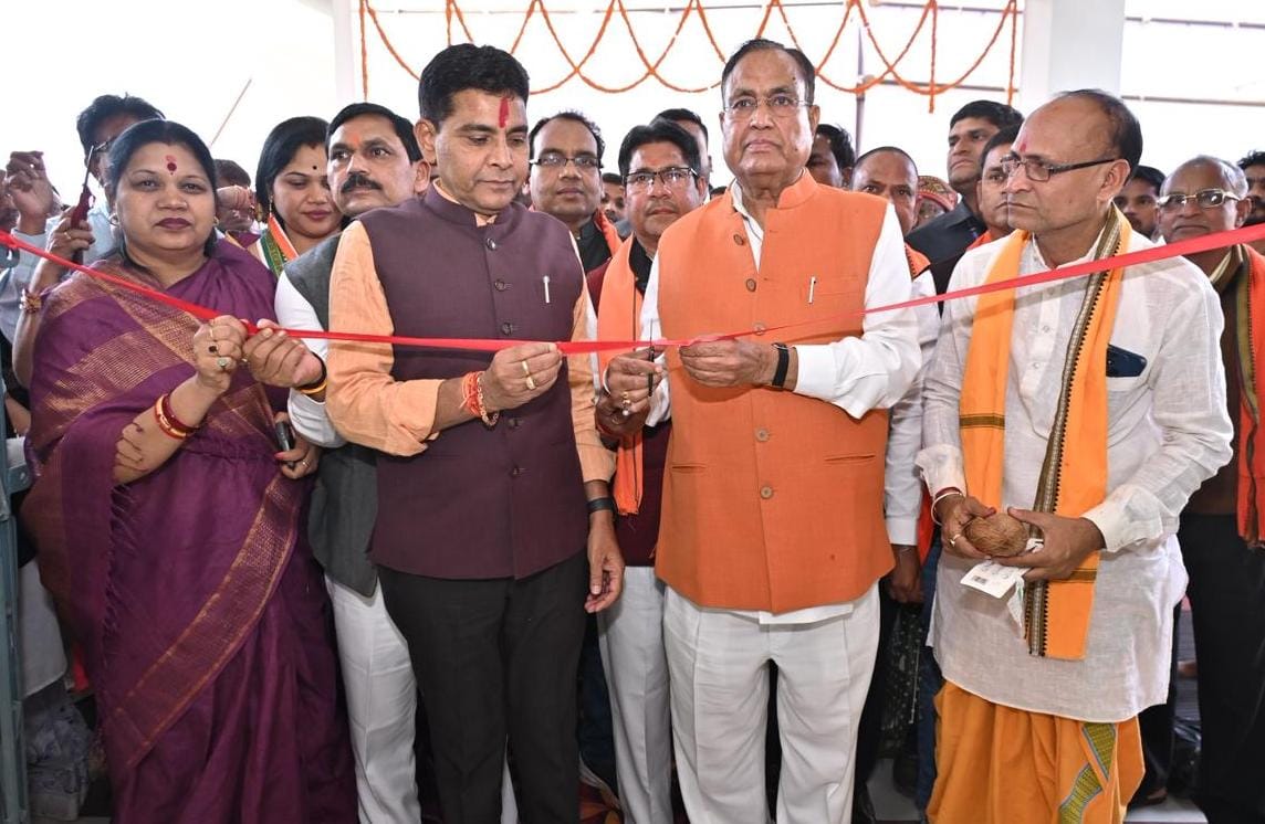 प्रदेश में हो रहे चहुमुखी विकाश का हर वर्ग को मिल रहा है लाभ-मंत्री टंक राम वर्मा प्रदेश में हो रहे चहुमुखी विकाश का हर वर्ग को मिल रहा है लाभ-मंत्री टंक राम वर्मा