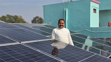 पीएम सूर्य घर-मुफ्त बिजली योजना से उपभोक्ता बने ऊर्जादाता पीएम सूर्य घर-मुफ्त बिजली योजना से उपभोक्ता बने ऊर्जादाता
