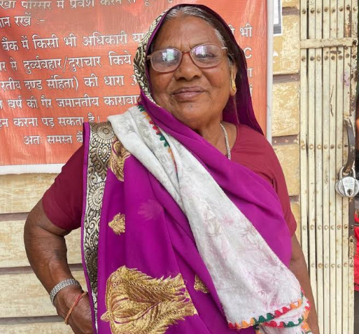 मेहनत, भरोसे और किसान हितैषी योजनाओं ने भूरी बाई को बनाया आत्मनिर्भर मेहनत, भरोसे और किसान हितैषी योजनाओं ने भूरी बाई को बनाया आत्मनिर्भर