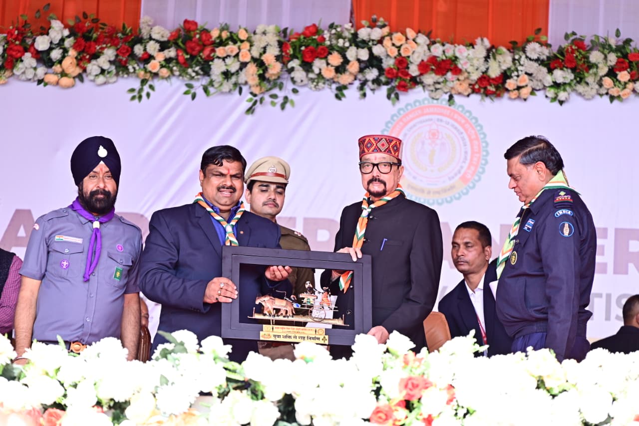 राज्यपाल रमेन डेका ने प्रथम राष्ट्रीय रोवर-रेंजर जंबूरी का किया शुभारंभ राज्यपाल रमेन डेका ने प्रथम राष्ट्रीय रोवर-रेंजर जंबूरी का किया शुभारंभ