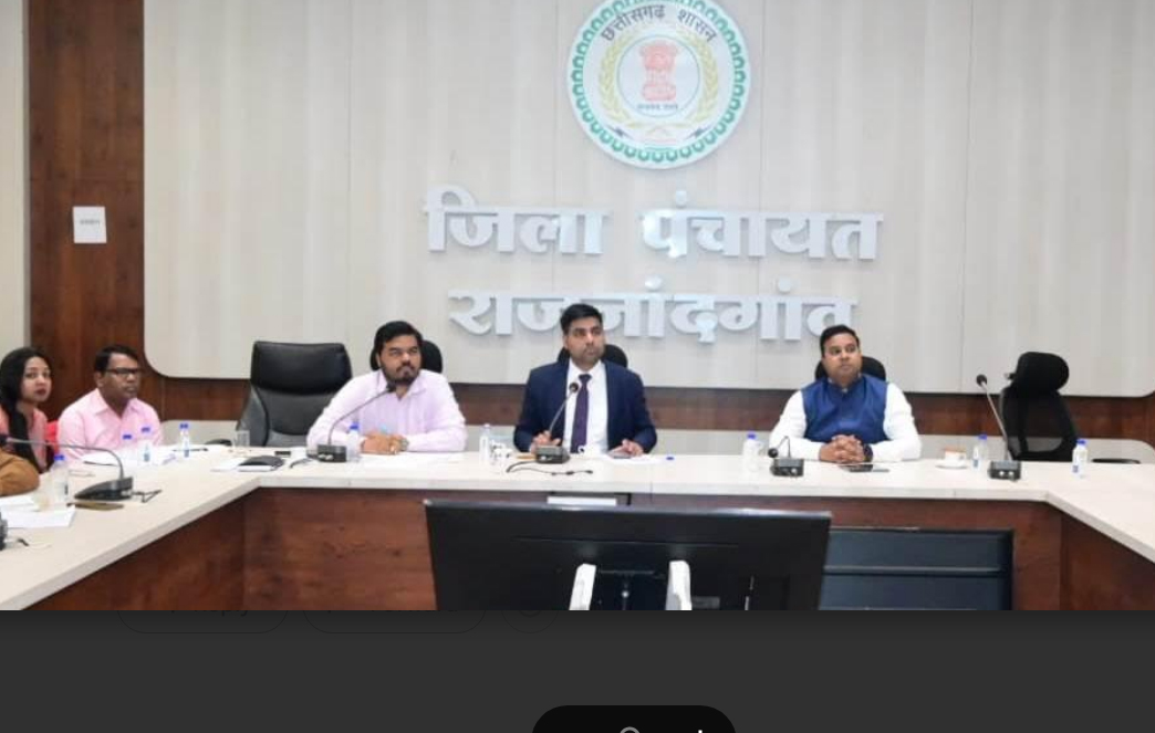 कलेक्टर ने ग्रामीण कृषि विस्तार अधिकारियों, पटवारियों, समिति प्रबंधक एवं डाटा एण्ट्री ऑपरेटरों की बैठक ली कलेक्टर ने ग्रामीण कृषि विस्तार अधिकारियों, पटवारियों, समिति प्रबंधक एवं डाटा एण्ट्री ऑपरेटरों की बैठक ली