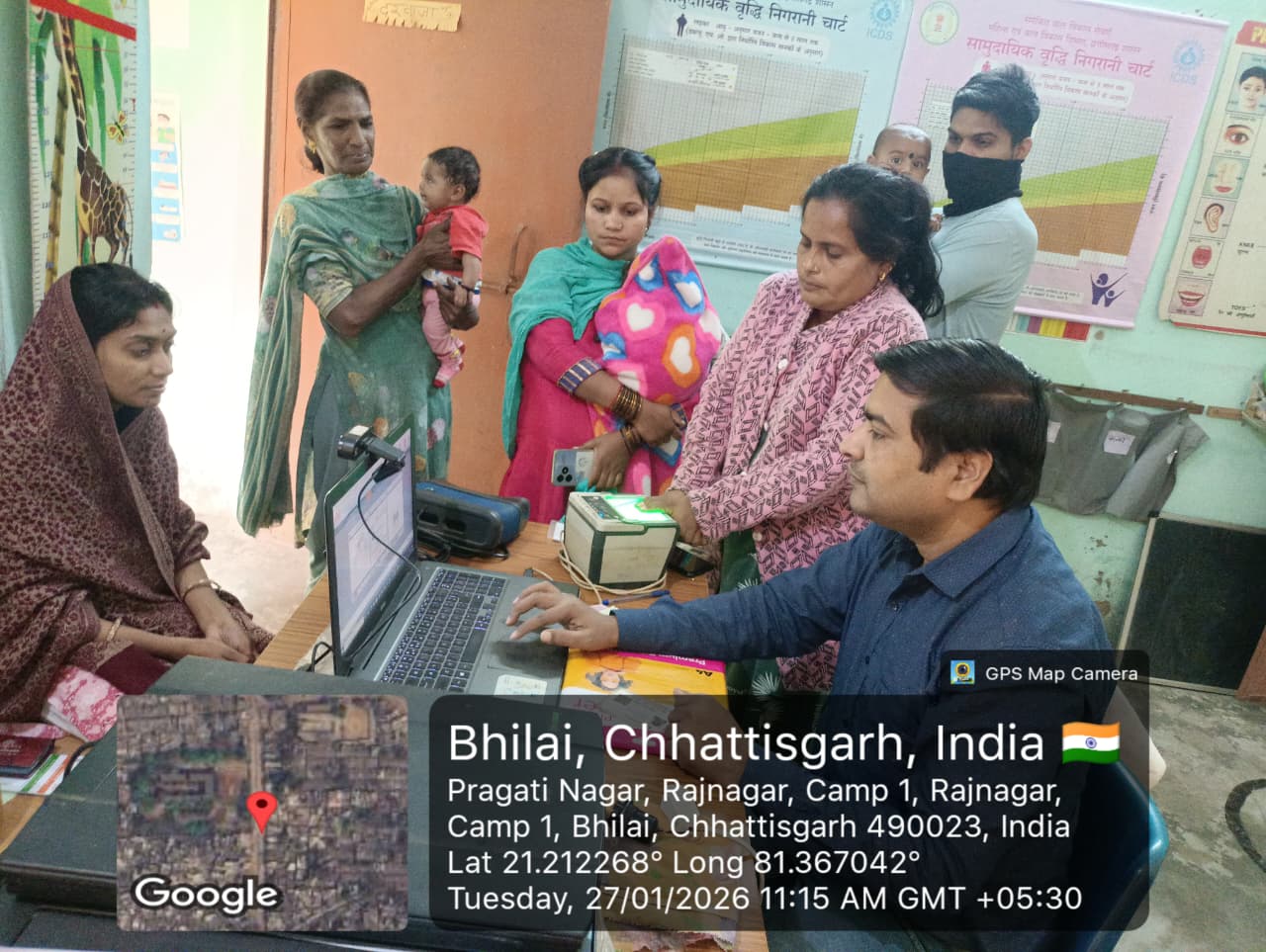 आंगनबाड़ी केन्द्रों में आधार पंजीयन शिविर शुरु आंगनबाड़ी केन्द्रों में आधार पंजीयन शिविर शुरु