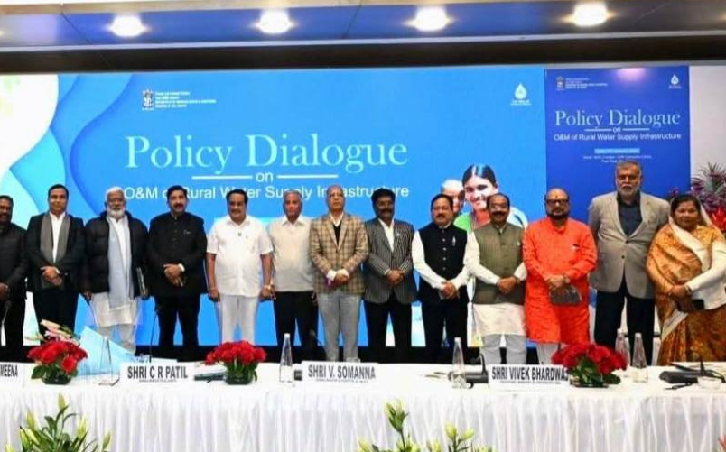 निर्बाध एवं गुणवत्तापूर्ण जलापूर्ति के लिए पेयजल योजनाओं का प्रभावी संचालन व अनुरक्षण सुनिश्चित करना जरूरी - अरुण साव निर्बाध एवं गुणवत्तापूर्ण जलापूर्ति के लिए पेयजल योजनाओं का प्रभावी संचालन व अनुरक्षण सुनिश्चित करना जरूरी - अरुण साव