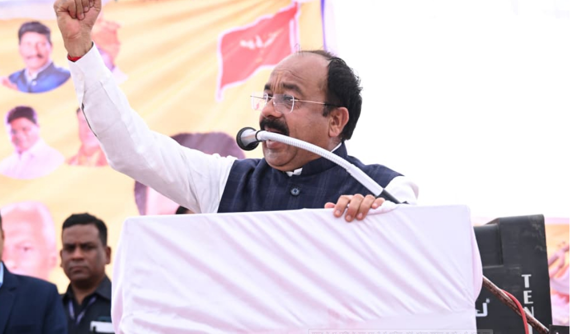 समाज के हर व्यक्ति के सुख-दुख में हों शामिल, कोई अकेला महसूस न करें : अरुण साव समाज के हर व्यक्ति के सुख-दुख में हों शामिल, कोई अकेला महसूस न करें : अरुण साव