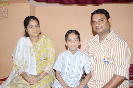 नमन की खुशियों की चहचहाहट गूंज रही है रामसागर पारा की गलियों में नमन की खुशियों की चहचहाहट गूंज रही है रामसागर पारा की गलियों में