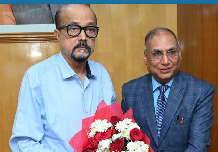 राज्यपाल से राज्य उपभोक्ता विवाद प्रतितोष आयोग के अध्यक्ष ने की सौजन्य भेंट राज्यपाल से राज्य उपभोक्ता विवाद प्रतितोष आयोग के अध्यक्ष ने की सौजन्य भेंट