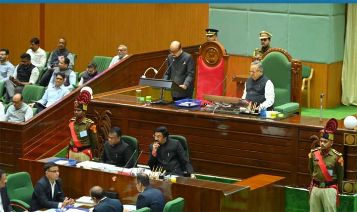राज्यपाल श्री डेका ने छत्तीसगढ की 6 वीं विधानसभा के अष्टम् सत्र को संबोधित किया राज्यपाल श्री डेका ने छत्तीसगढ की 6 वीं विधानसभा के अष्टम् सत्र को संबोधित किया