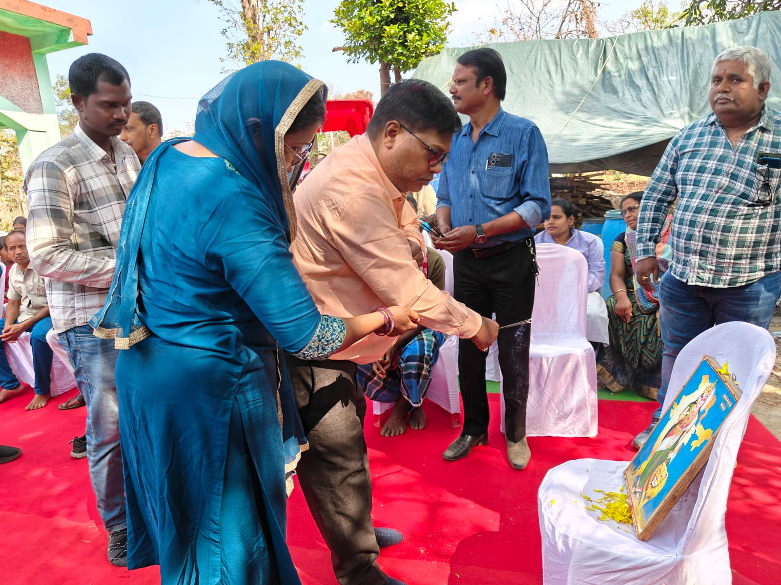 ग्रामीण विद्युतीकरण को नई दिशा देने पहुंचे सीएसपीडीसीएल प्रबंध निदेशक ग्रामीण विद्युतीकरण को नई दिशा देने पहुंचे सीएसपीडीसीएल प्रबंध निदेशक