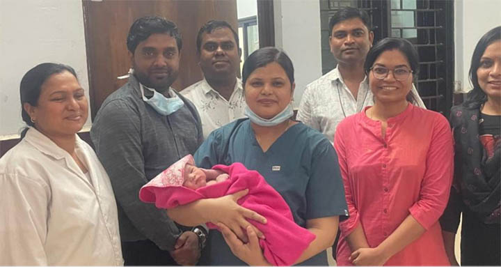 बसना सामुदायिक स्वास्थ्य केंद्र में सिजेरियन प्रसव सुविधा प्रारंभ, क्षेत्र की माताओं को मिली बड़ी सौगात बसना सामुदायिक स्वास्थ्य केंद्र में सिजेरियन प्रसव सुविधा प्रारंभ, क्षेत्र की माताओं को मिली बड़ी सौगात