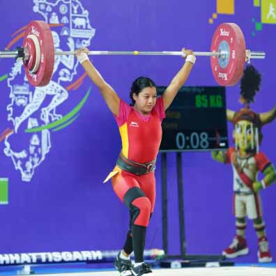 58 किग्रा महिला वेटलिफ्टिंग में अरुणाचल की अनाई वांग्सू ने जीता स्वर्ण 58 किग्रा महिला वेटलिफ्टिंग में अरुणाचल की अनाई वांग्सू ने जीता स्वर्ण