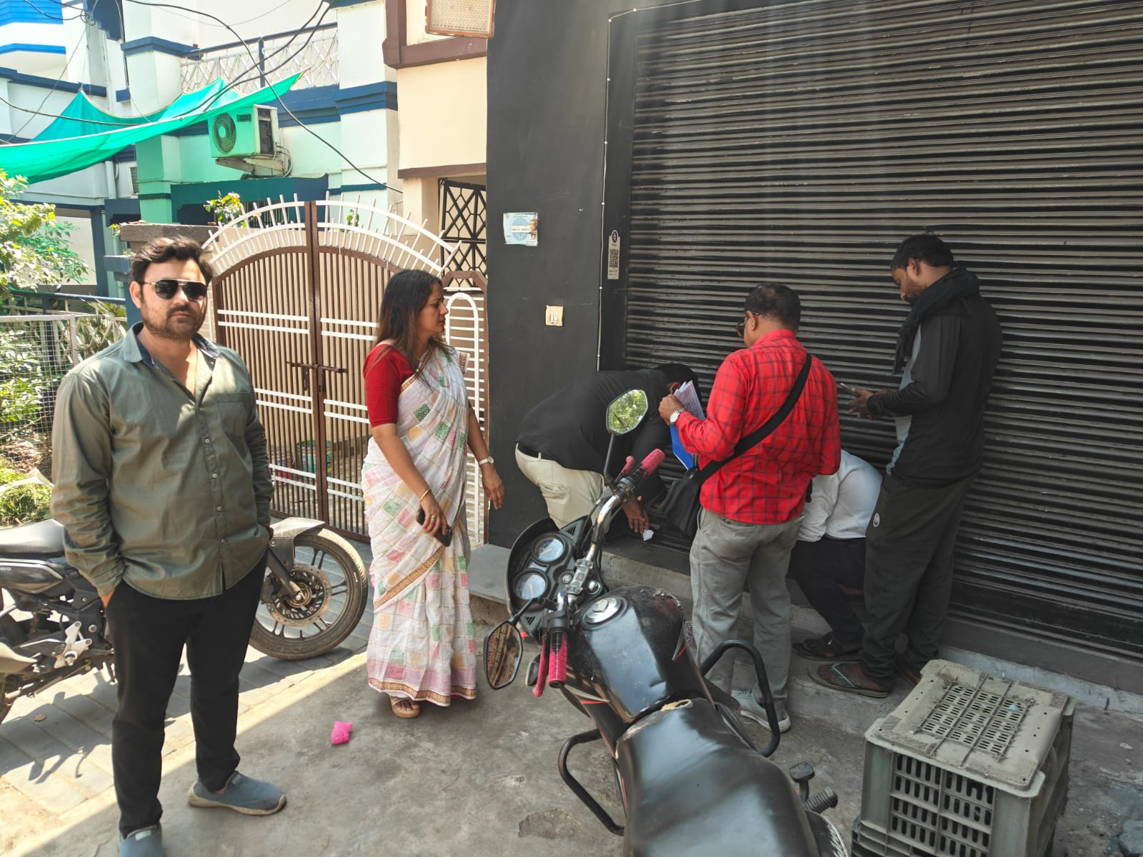 कई वर्षों से बकाया राशि जमा नहीं करने वाले 14 व्यवसायिक परिसर सीलबंद कई वर्षों से बकाया राशि जमा नहीं करने वाले 14 व्यवसायिक परिसर सीलबंद