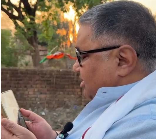 लोककला की अमूल्य धरोहर पद्मविभूषण श्रीमती तीजन बाई के स्वास्थ्य को लेकर सरकार सजग लोककला की अमूल्य धरोहर पद्मविभूषण श्रीमती तीजन बाई के स्वास्थ्य को लेकर सरकार सजग