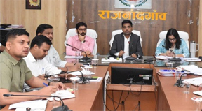 सीएम हेल्पलाइन 1076 में प्राप्त आवेदनों का प्राथमिकता के साथ समय-सीमा में करें गुणवत्तापूर्ण निराकरण - कलेक्टर सीएम हेल्पलाइन 1076 में प्राप्त आवेदनों का प्राथमिकता के साथ समय-सीमा में करें गुणवत्तापूर्ण निराकरण - कलेक्टर