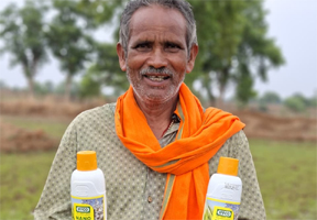 नैनो उर्वरक बना किसानों की पसंद, उत्पादन बढ़ाने में मिल रही सफलता नैनो उर्वरक बना किसानों की पसंद, उत्पादन बढ़ाने में मिल रही सफलता