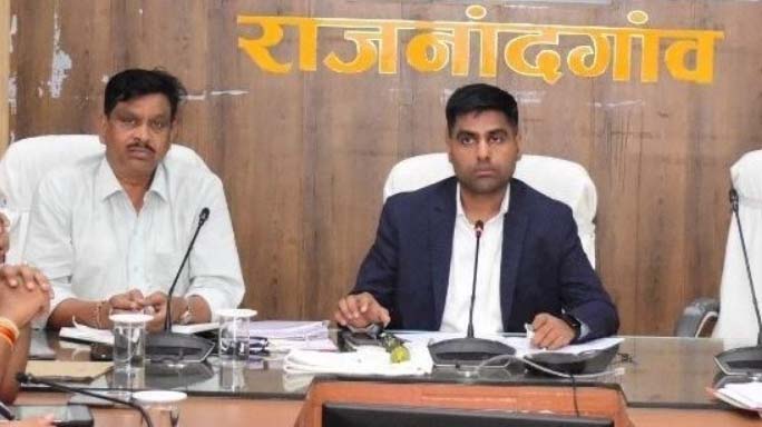 राजनांदगांव जिले के 15 नक्सल पीडि़त परिवारों एवं 13 आत्मसमर्पित नक्सलियों को पुनर्वास का लाभ राजनांदगांव जिले के 15 नक्सल पीडि़त परिवारों एवं 13 आत्मसमर्पित नक्सलियों को पुनर्वास का लाभ