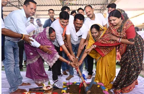 गांवों में खेल और बाल विकास की बुनियादी सुविधाओं का विस्तार सरकार की प्राथमिकता- मंत्री टंकराम वर्मा गांवों में खेल और बाल विकास की बुनियादी सुविधाओं का विस्तार सरकार की प्राथमिकता- मंत्री टंकराम वर्मा