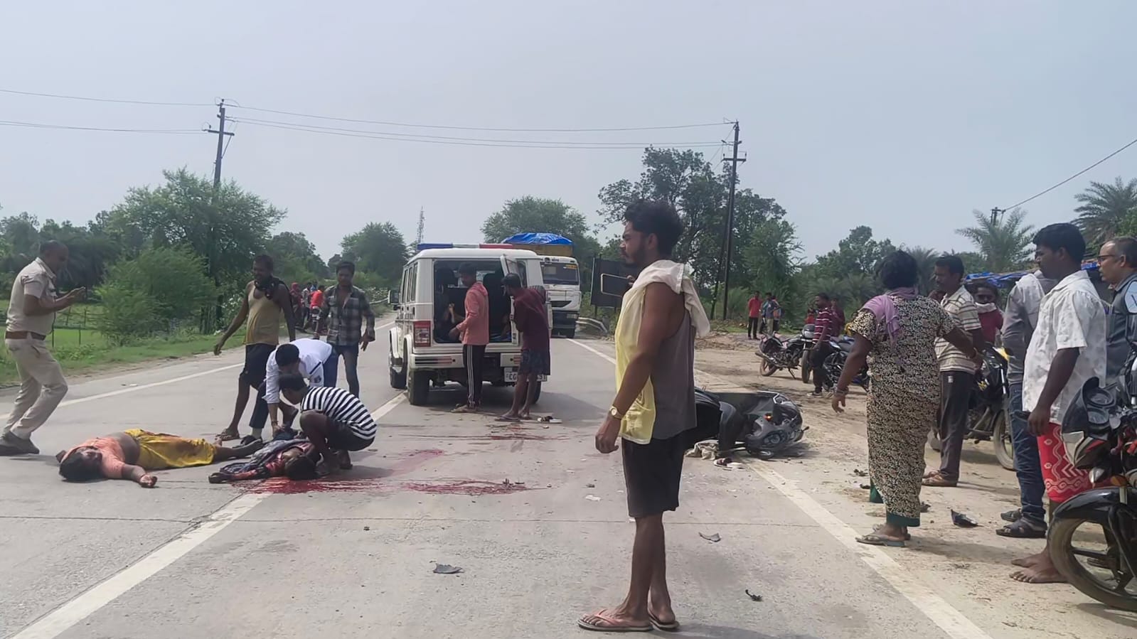 कोरबा में टैंकर की टक्कर से स्कूटर सवार दो बच्चों की मौत कोरबा में टैंकर की टक्कर से स्कूटर सवार दो बच्चों की मौत