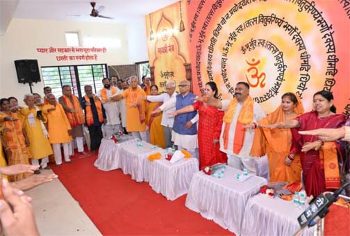 स्वच्छता का संकल्प, विकास का शुभारंभ : वीर शिवाजी वार्ड में 40 लाख रुपये के विकास कार्यों का लोकार्पण एवं भूमिपूजन स्वच्छता का संकल्प, विकास का शुभारंभ : वीर शिवाजी वार्ड में 40 लाख रुपये के विकास कार्यों का लोकार्पण एवं भूमिपूजन