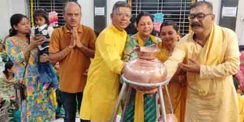 तालपुरी के शिवमंदिर में गूंजे 'हर-हर महादेव' के जयघोष तालपुरी के शिवमंदिर में गूंजे 'हर-हर महादेव' के जयघोष