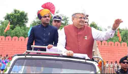 राजनांदगांव जिले में अपूर्व उत्साह एवं उल्लास के साथ स्वतंत्रता दिवस मनाया गया राजनांदगांव जिले में अपूर्व उत्साह एवं उल्लास के साथ स्वतंत्रता दिवस मनाया गया
