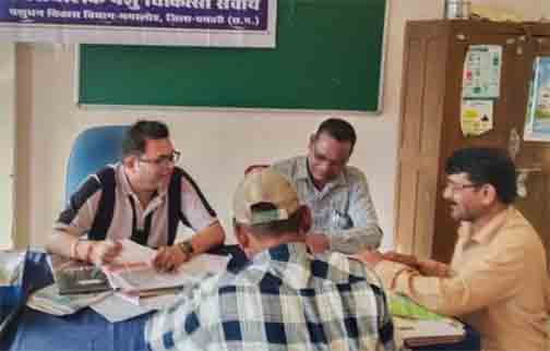 पशुपालन केसीसी से धमतरी के 93 पशुपालकों को मिली 98.62 लाख की वित्तीय संजीवनी पशुपालन केसीसी से धमतरी के 93 पशुपालकों को मिली 98.62 लाख की वित्तीय संजीवनी