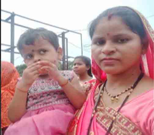 योजनाओं से मिला संबल, आरती टाण्डेकर ने संजोई बेटी के स्वस्थ भविष्य की उम्मीद योजनाओं से मिला संबल, आरती टाण्डेकर ने संजोई बेटी के स्वस्थ भविष्य की उम्मीद