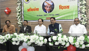 अभियंता राष्ट्र निर्माण में निभाते हैं महत्वपूर्ण भूमिका : कलेक्टर संजय अग्रवाल अभियंता राष्ट्र निर्माण में निभाते हैं महत्वपूर्ण भूमिका : कलेक्टर संजय अग्रवाल