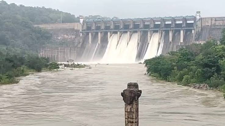 छत्तीसगढ़ में मानसून मेहरबान : अब तक 996.5 मि.मी बारिश दर्ज छत्तीसगढ़ में मानसून मेहरबान : अब तक 996.5 मि.मी बारिश दर्ज