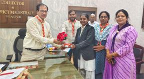 स्काउट-गाइड कोटा से रेलवे में चयन, राष्ट्रपति पुरस्कार प्राप्त निधि ने बढ़ाया बिलासपुर का मान स्काउट-गाइड कोटा से रेलवे में चयन, राष्ट्रपति पुरस्कार प्राप्त निधि ने बढ़ाया बिलासपुर का मान