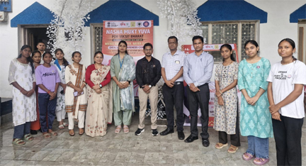 नशा मुक्त युवा अभियान में स्वास्थ्य परीक्षण नशा मुक्त युवा अभियान में स्वास्थ्य परीक्षण
