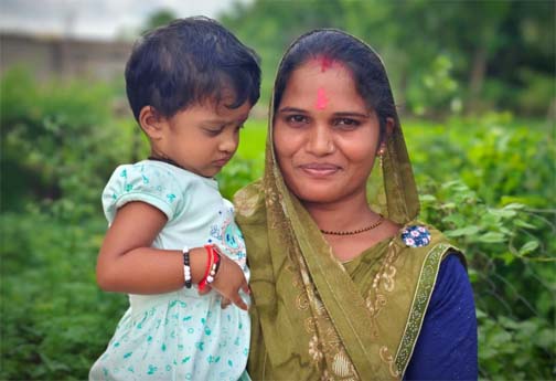 शासन की जनकल्याणकारी योजनाओं से संवर रहा सेहत और भविष्य: ग्राम सिवनी की भुवनेश्वरी सिन्हा को मिला मातृत्व और पोषण का संबल शासन की जनकल्याणकारी योजनाओं से संवर रहा सेहत और भविष्य: ग्राम सिवनी की भुवनेश्वरी सिन्हा को मिला मातृत्व और पोषण का संबल