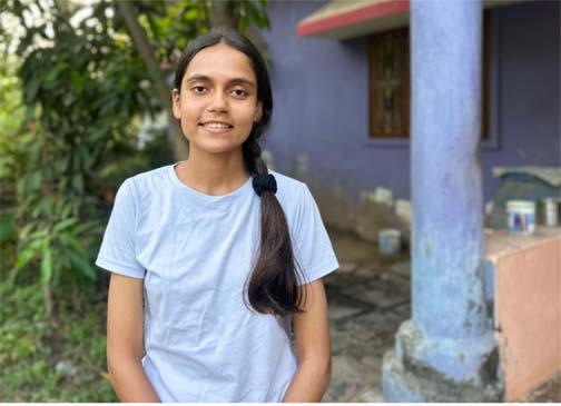 श्रमिक परिवार की बेटी निकिता के सपनों को मिला संबल, नोनी सशक्तिकरण योजना से पढ़ाई की राह हुई आसान श्रमिक परिवार की बेटी निकिता के सपनों को मिला संबल, नोनी सशक्तिकरण योजना से पढ़ाई की राह हुई आसान
