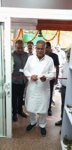 मुख्यमंत्री श्री भूपेश बघेल ने छत्तीसगढ़ भवन में बिलासा हैंडलूम का किया शुभारंभ