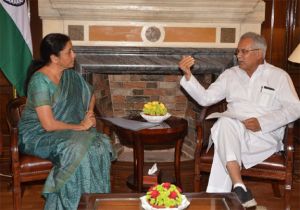 मुख्यमंत्री श्री भूपेश बघेल ने वित्त मंत्री श्रीमती निर्मला सीतारमण से की मुलाकात